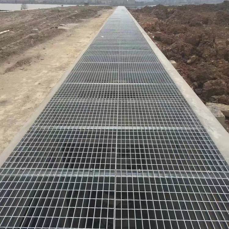 熱浸鋅鋼格柵篦子